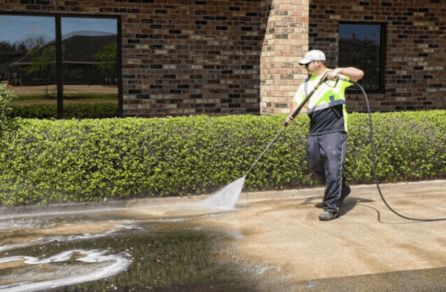 commercial concrete cleaning in centennial